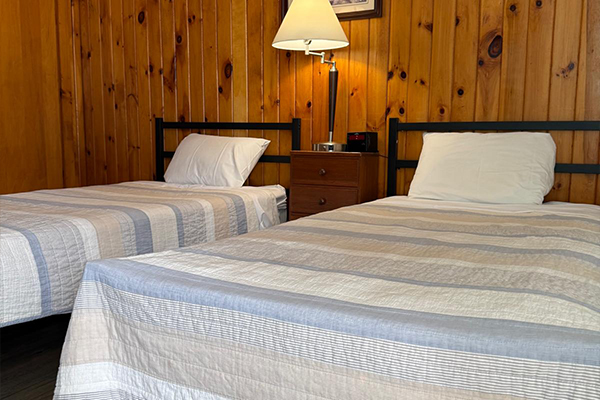 Motel near Lake George Top Location