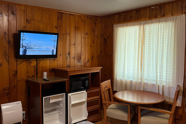 Book Motel in Lake George, NY
